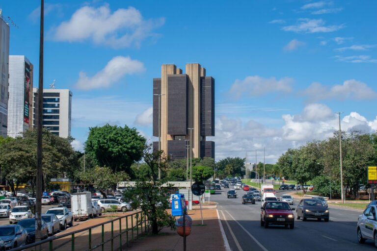 Fachada do edifício do Banco Central do Brasil em Brasília