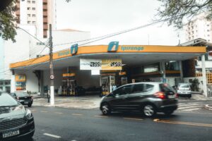 Bombas de abastecimento em posto de combustíveis no Brasil