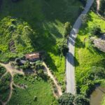 Painéis solares e instalações de tecnologia sustentável no Brasil